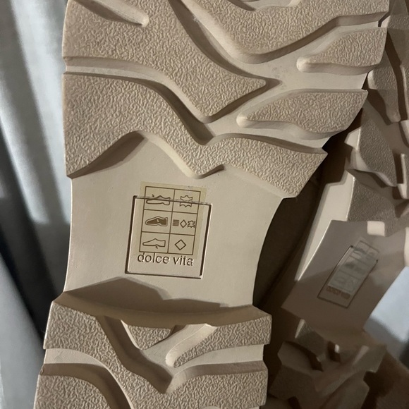 Dolce Vita Women's Beige Suede Lug Sole Penny Loafers - Picture 2 of 4